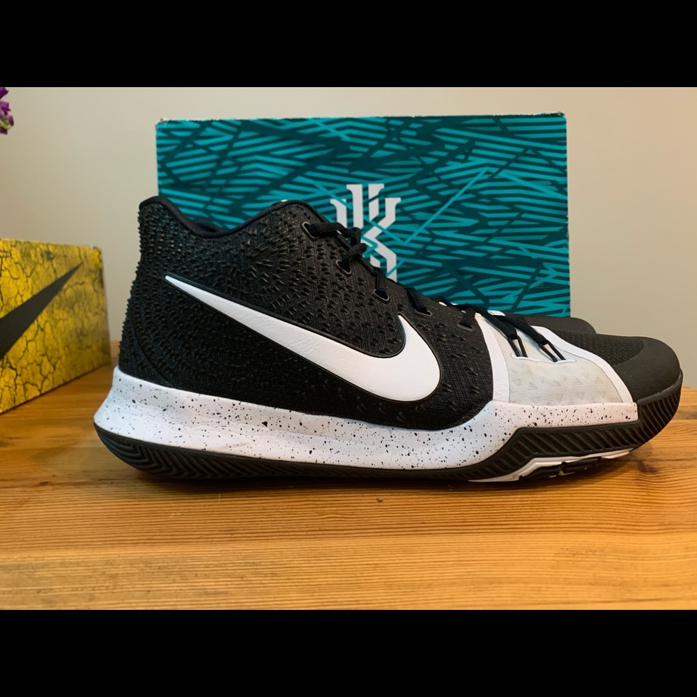 Kyrie 3